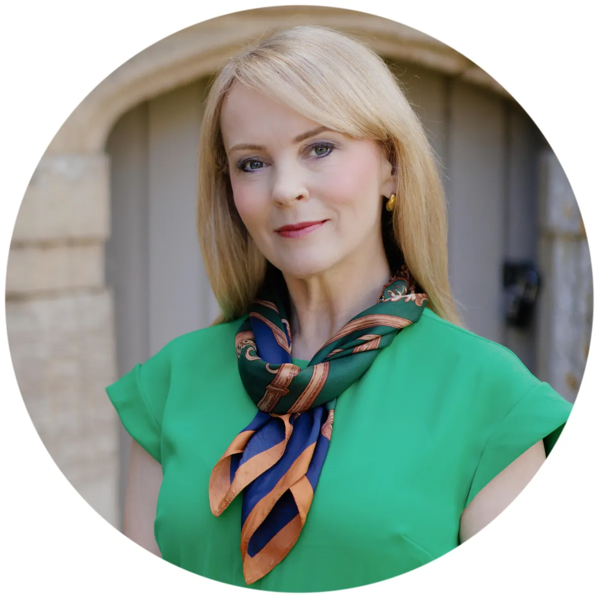 Emma Dupont, Founder