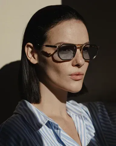 udm (unique design milan) uniqueness is shaped by a return to timeless vision, where the most classic eyewear pieces meets the contemporary interpreted through aesthetic visual language