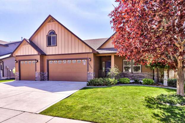 Caldwell Concrete builds and installs Driveway