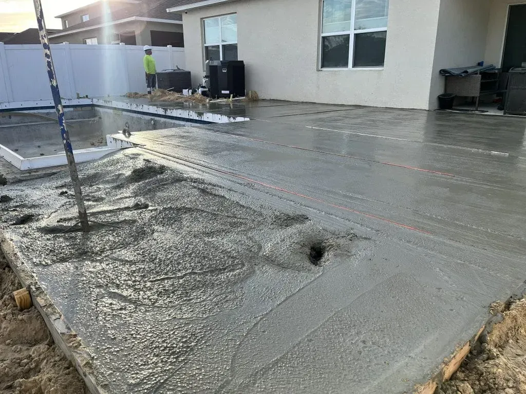 Lakeland Concrete builds and installs Patio