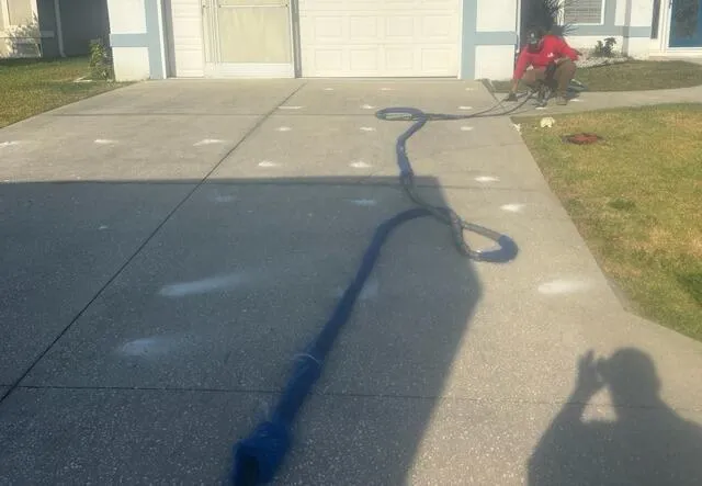 Lakeland Concrete builds and installs Driveway