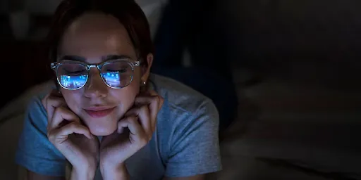 glare from headlights