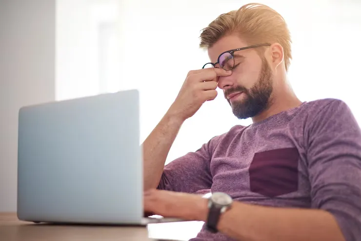 digital eye strain vs CVS