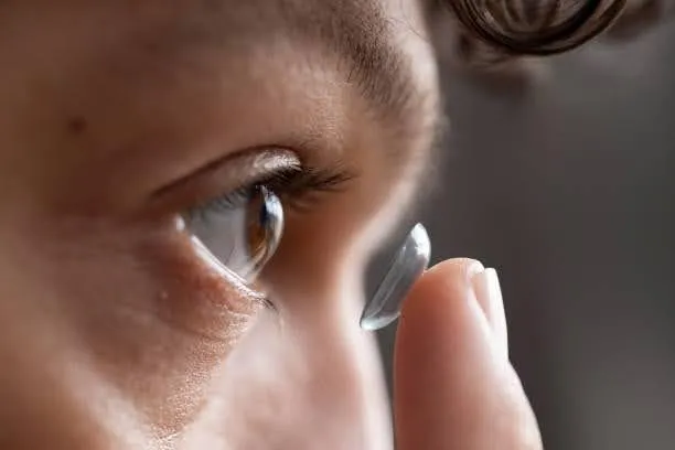  contact lens hygiene