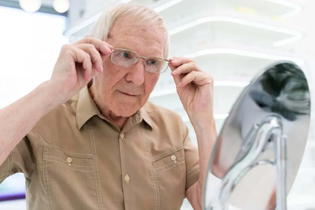NeuroLens presbyopia