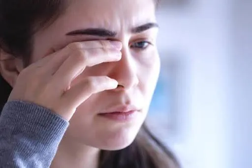 contact lens cleaning
