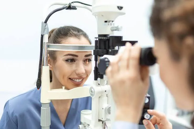 signs of retinal detachment