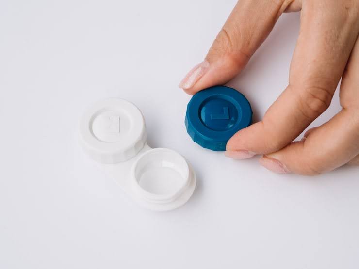 overnight lenses hygiene