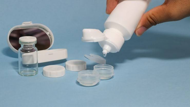 contact lenses pools