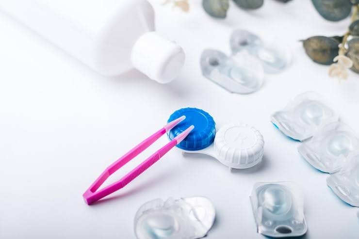 hybrid contacts after LASIK