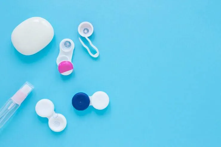 makeup hygiene contact lens wearers