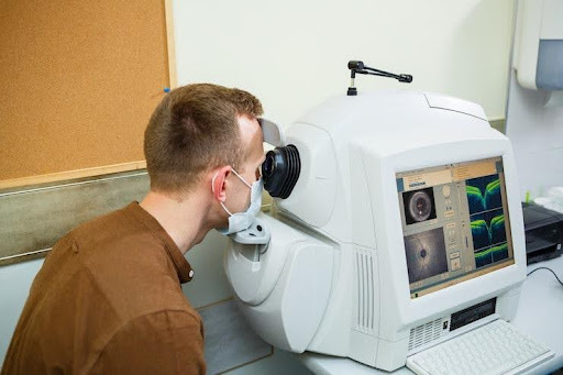 binocular vision dysfunction