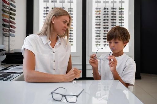 myopia management without contacts