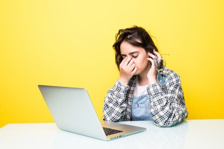 headaches after screen time