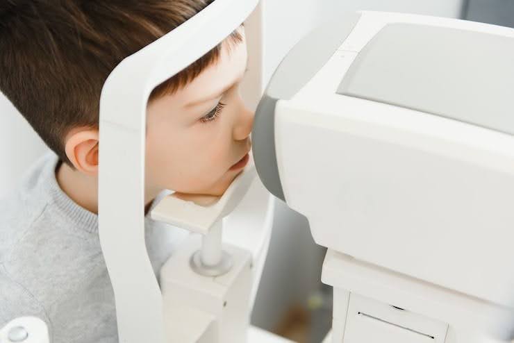 one nearsighted parent child myopia risk