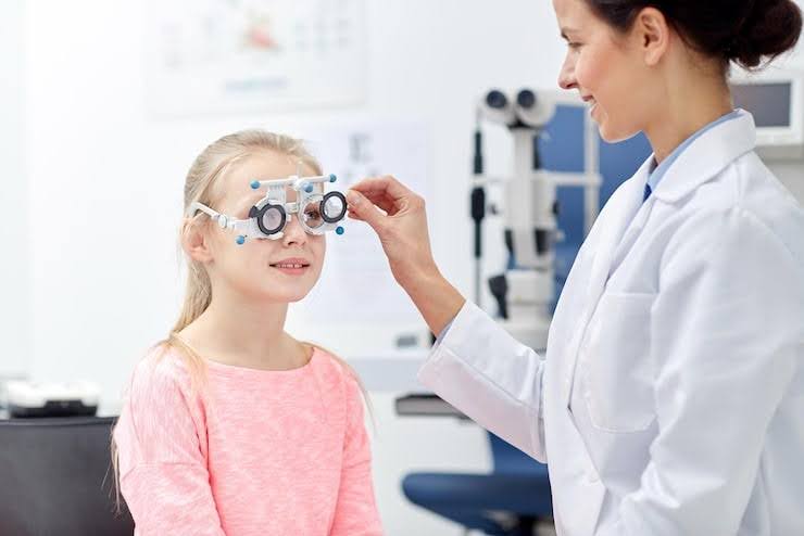 child at risk for myopia