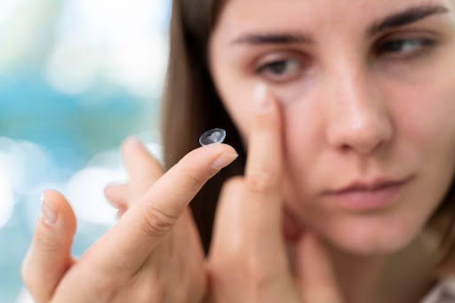 why specialty contacts take multiple visits