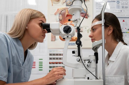 toric contact lens blurry vision