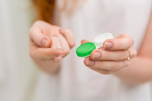 dry eye and contact lenses