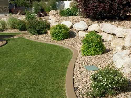  Lawn Maintenance
