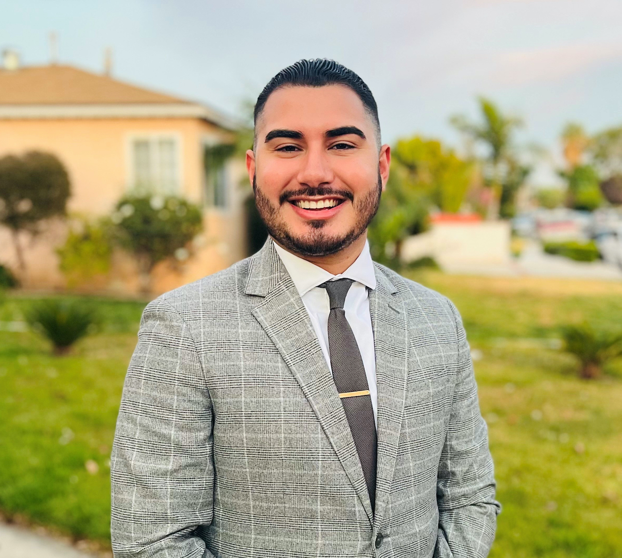 Portrait of RCS senior credit analyst