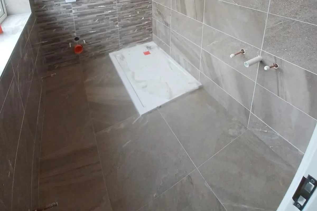Floor tiling in Bishopsworth with porcelain floor tiles laid across a levelled kitchen floor