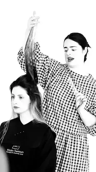 Elevation in Haircuts: How Elevation Affects Straight Hair Shapes