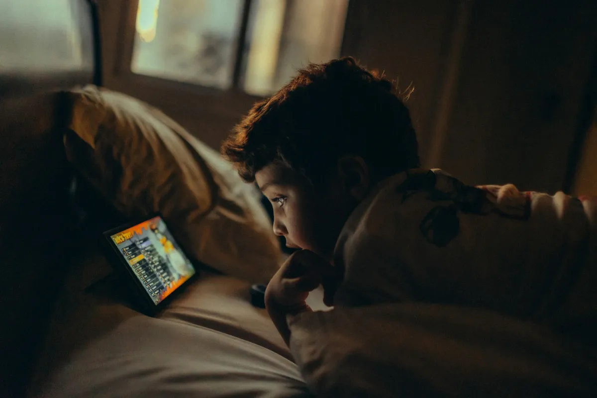 child screentime bedtime