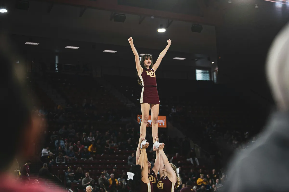 cheer stunt