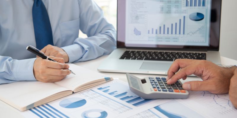 Accounting Services Explained: Types, Benefits, and What to Expect