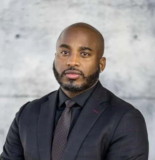 Chukwu Uzoruo - Broker of Record at SirLuckHomes Real Estate Brokerage