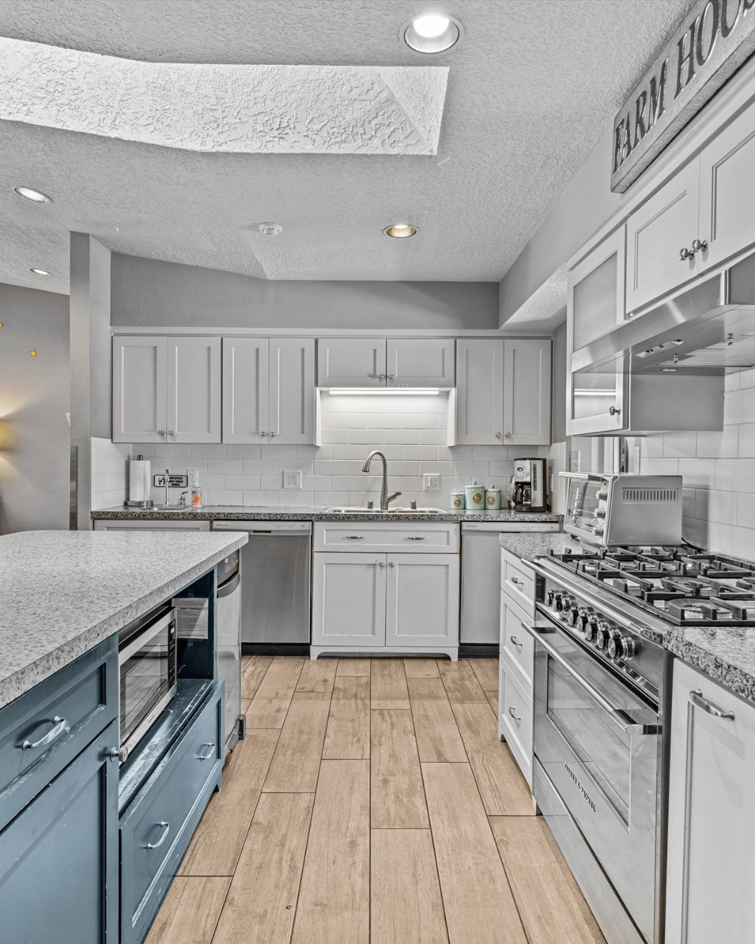 Updated kitchen at 1711 Park Avenue SW assisted living property in Albuquerque