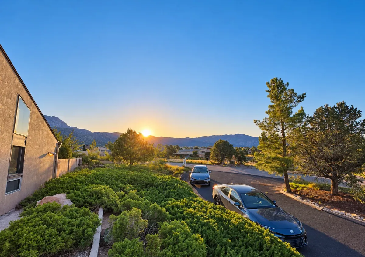 Albuquerque sunrise in Sandia Heights representing luxury real estate in Albuquerque