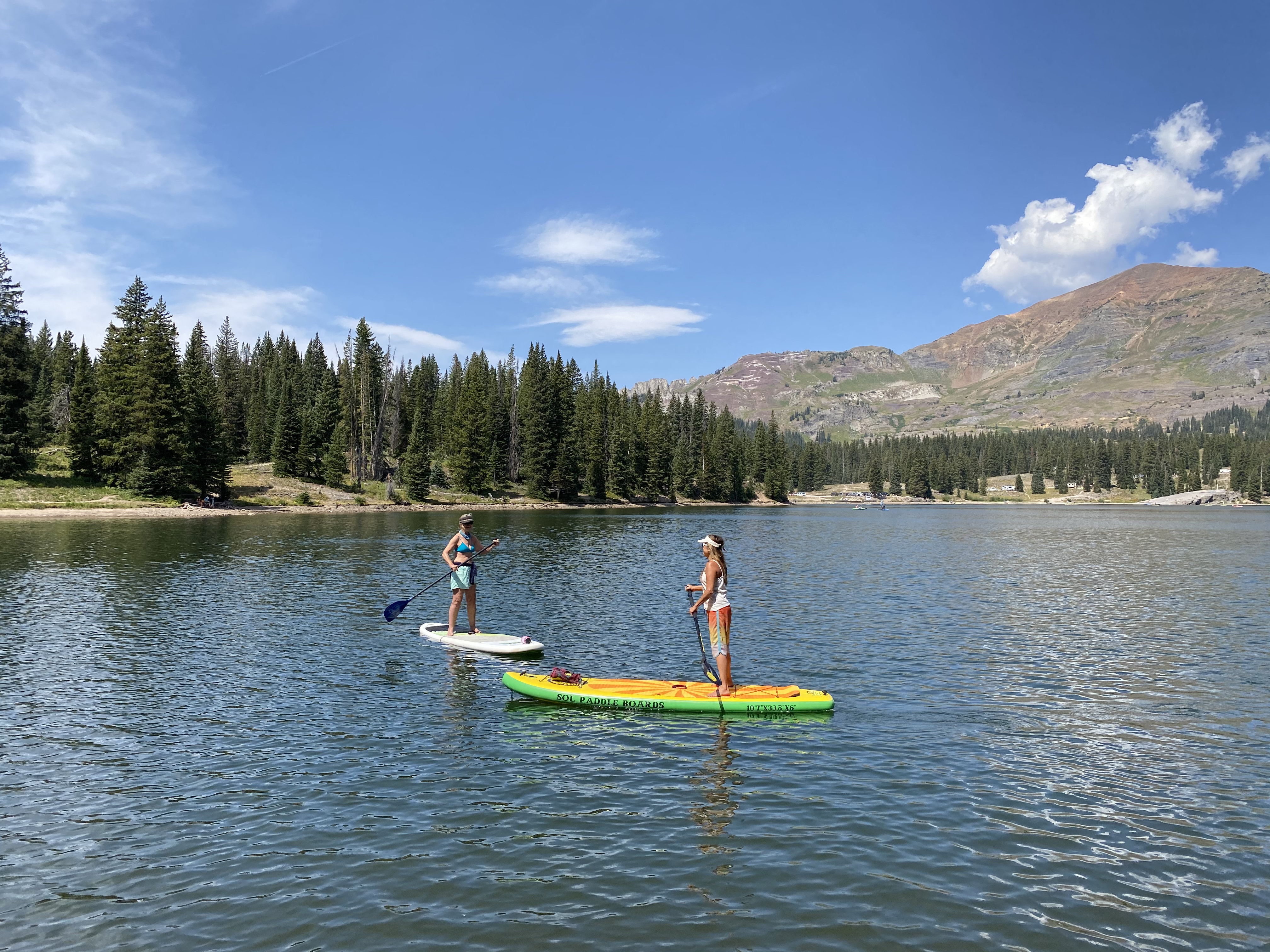Paddleboarding at Lake Irwin: Everything You Need to Know