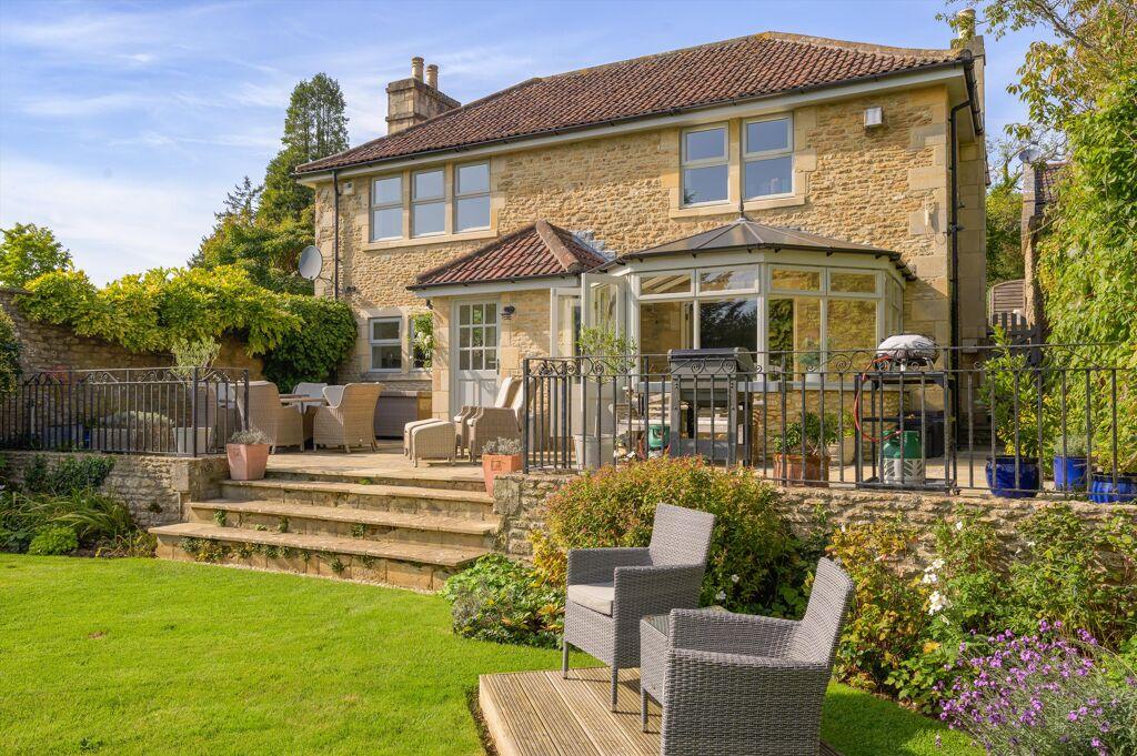 Well maintained home in Freshford