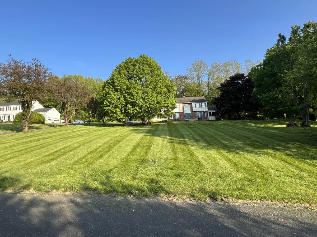 Lawn Mowing in New Milford, CT