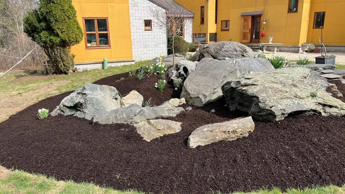 Brookfield, CT Spring & Fall Cleanups