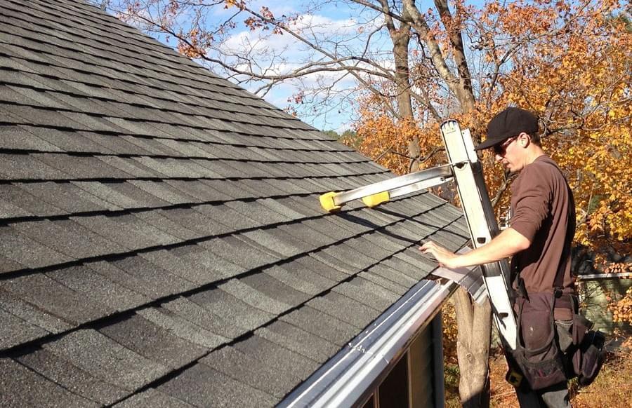 eavestrough maintenance North Bay