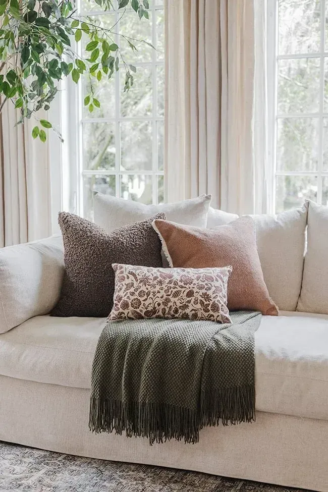 Rugs and decor at Mitchell's Furniture
