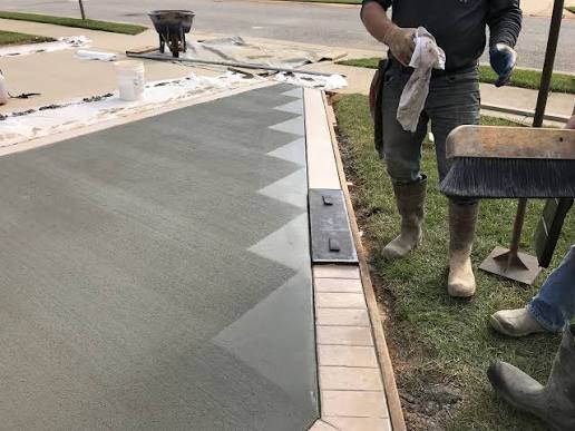 Huntsville Concrete Pros levels Driveway