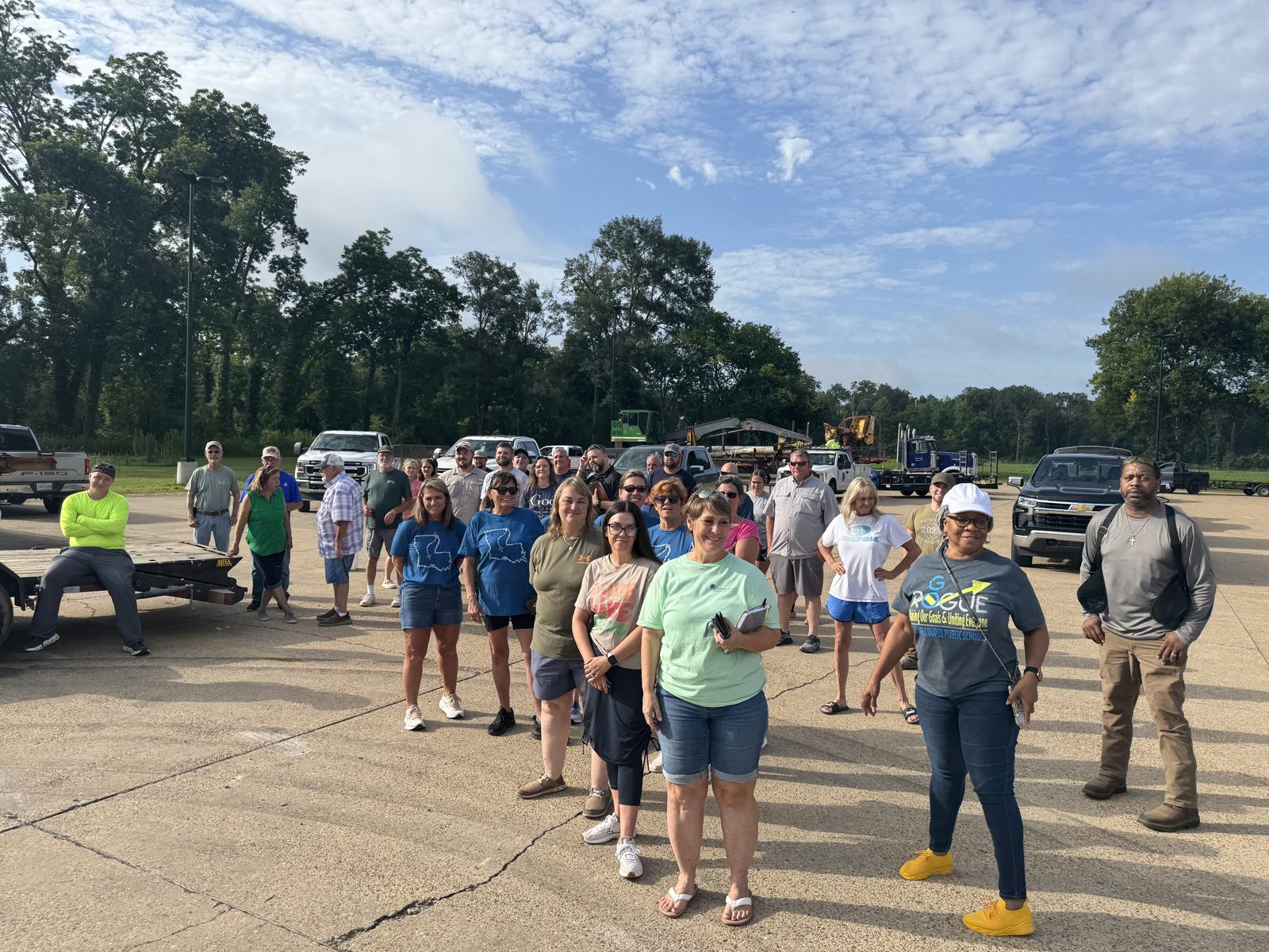 Volunteers gathered at the Simmesport distribution site during the 2026 central Louisiana flood response