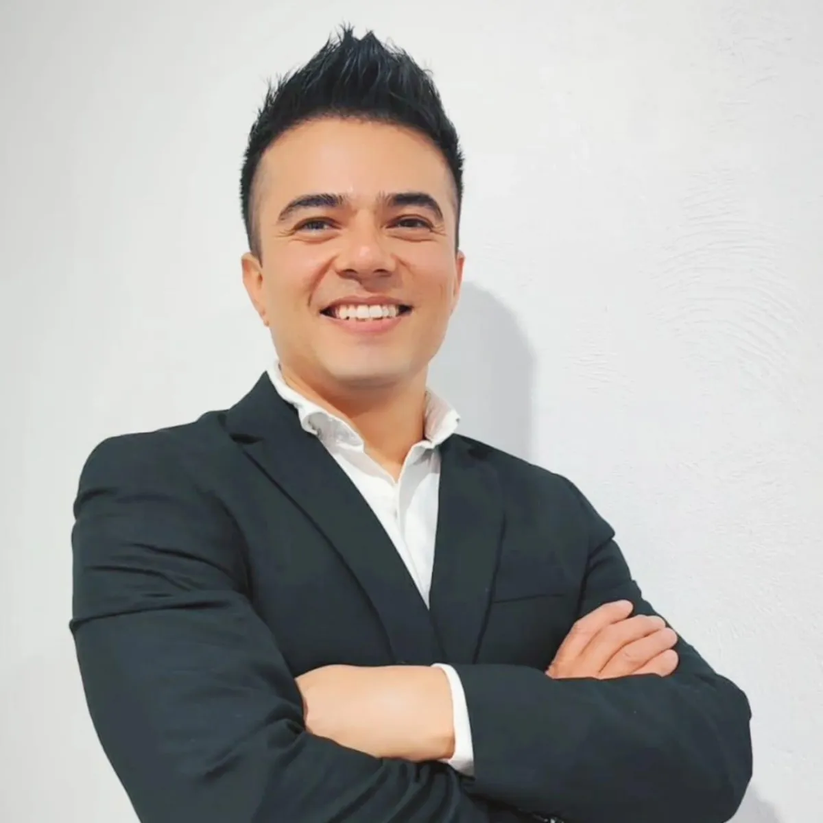 Mr. Wally Star - Founder and Master Tutor