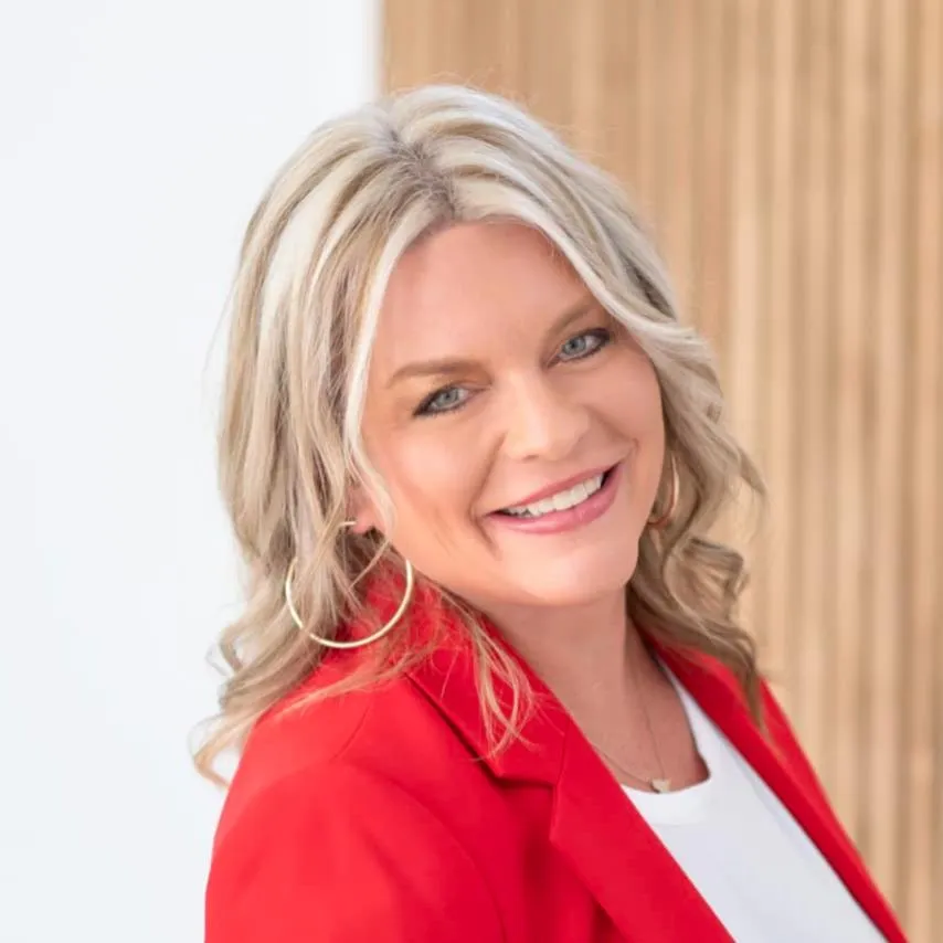 Emily, (Katelyn James Team)