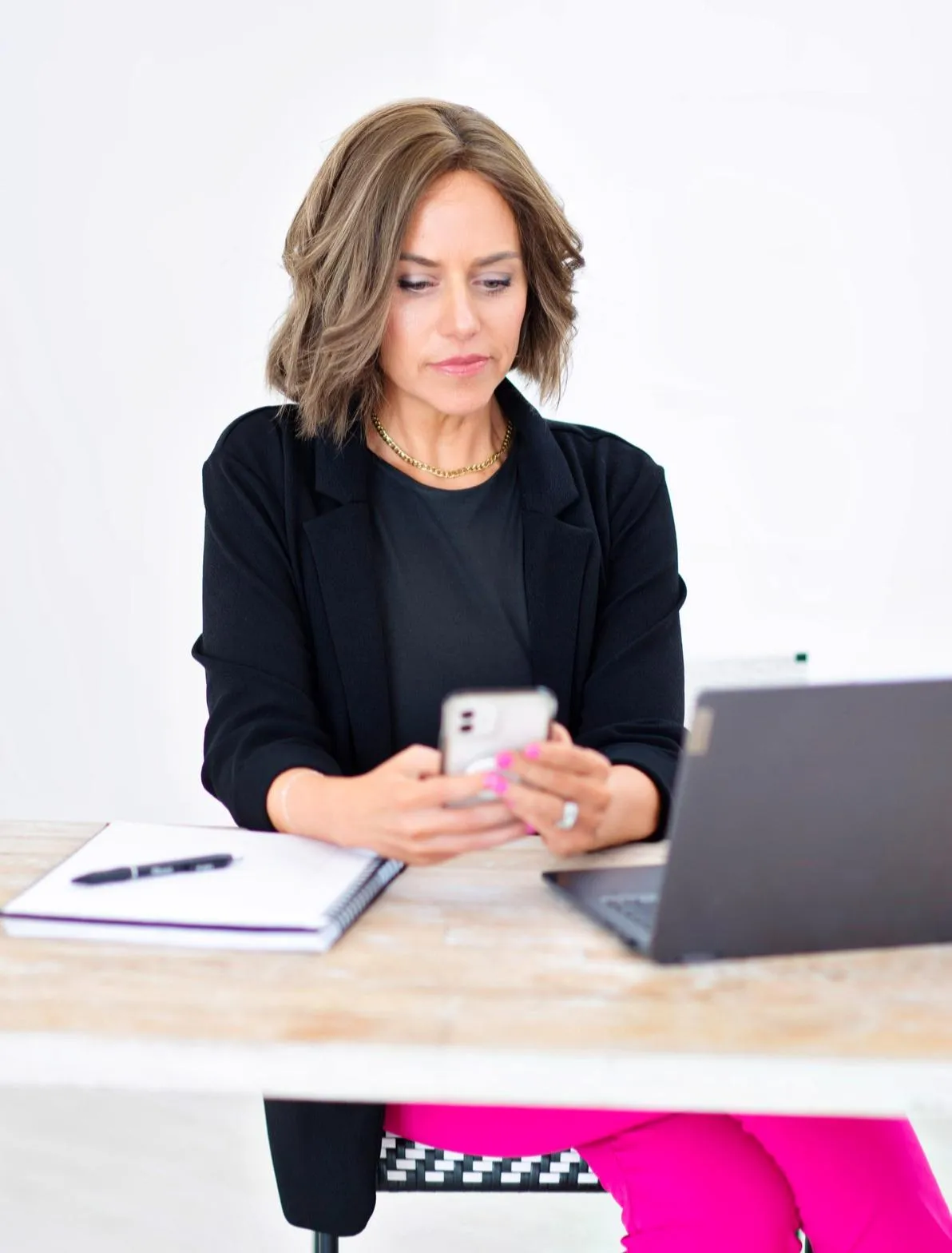 Template Mockup Vertical