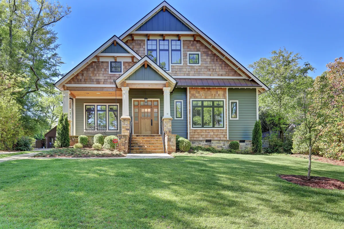 premium Pacific Northwest residential home exteri