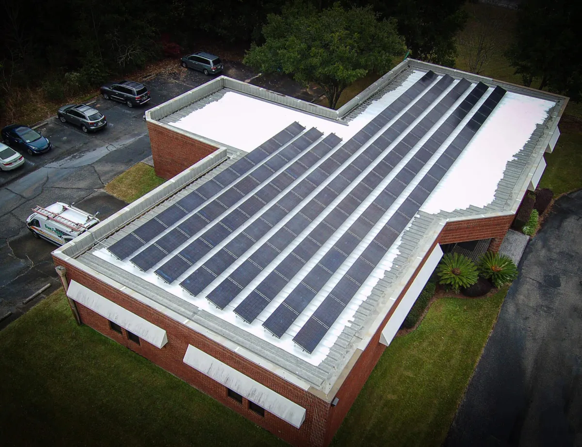 rooftop solar image