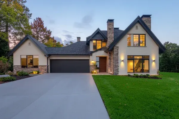 Best Colors for Exterior Painting in Queen Creek, AZ Homes (2026 Guide)