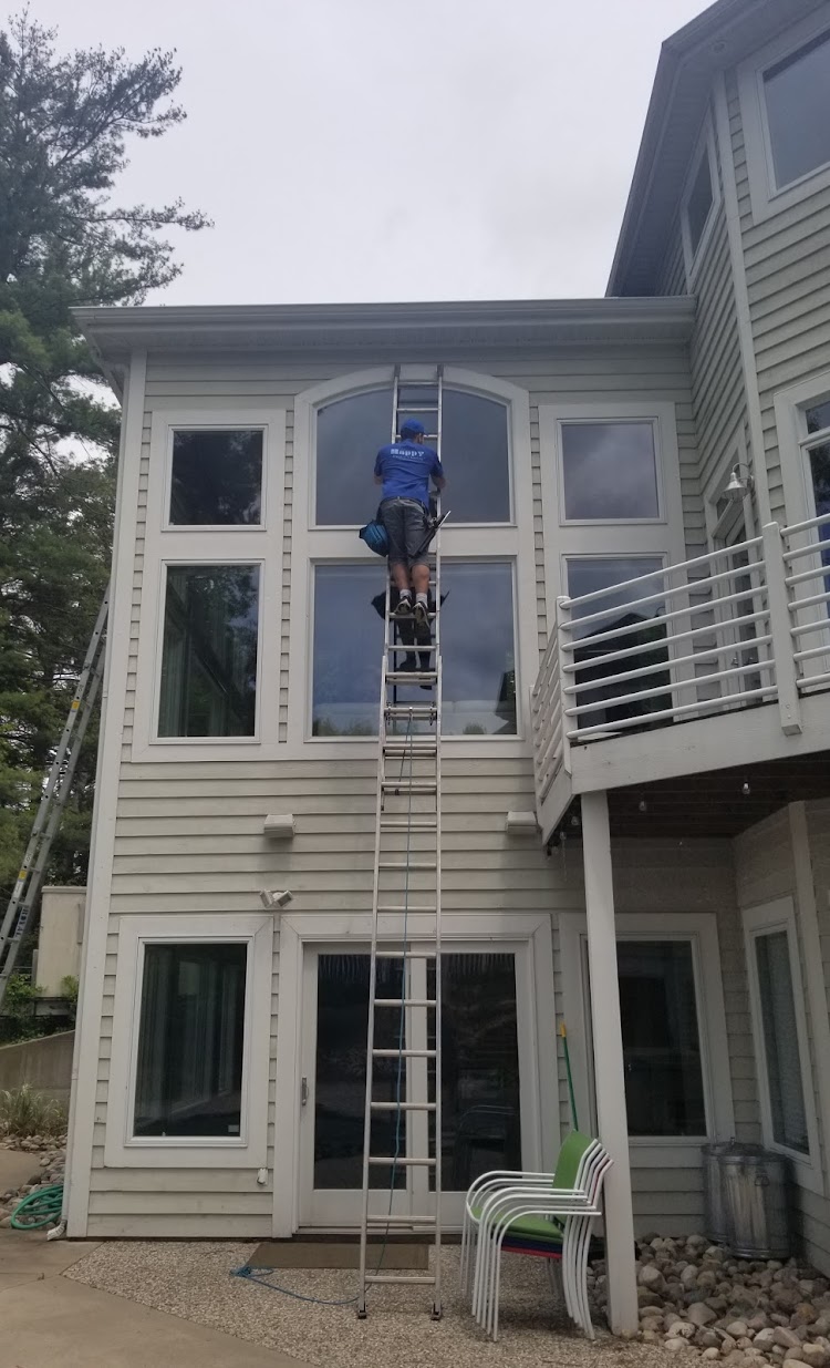 Window Washing in Grand Rapids