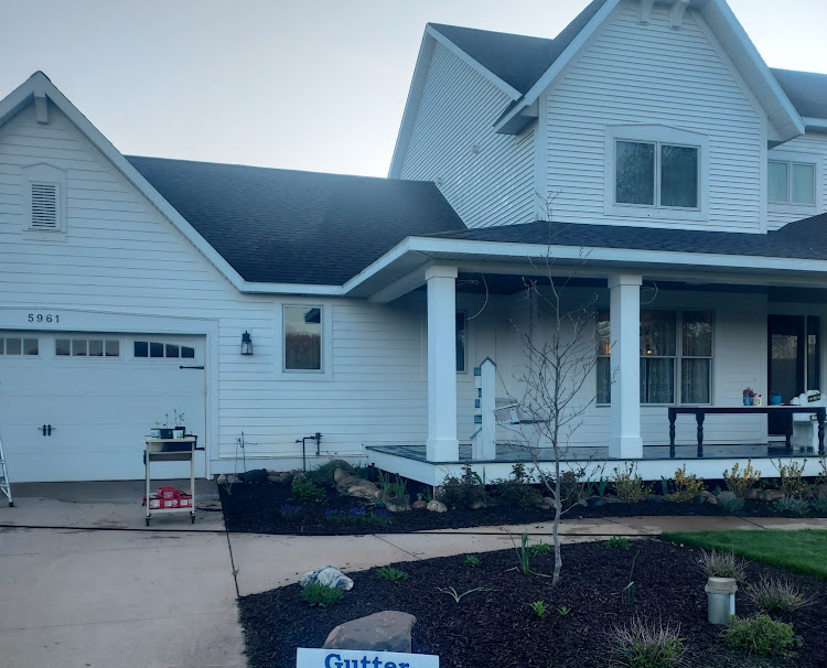 Gutter Cleaning in Grand Rapids