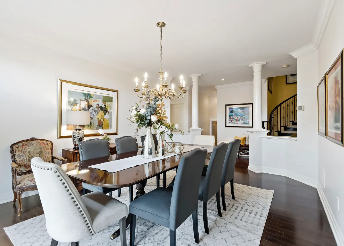 Professionally painted dining room in a Port Hope home by Altona Painting